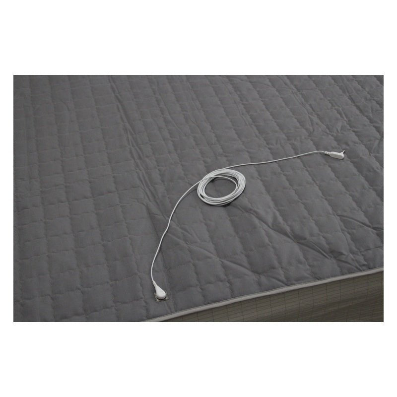 Grounding Throw Blanket – Silver Quilted Sofa blanket Norway - Home Light Therapy