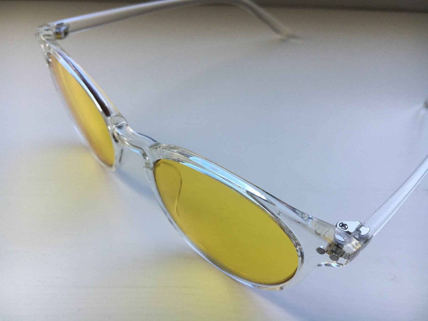 Nooner Blue light blocking glasses for Daytime use Norway - Home Light Therapy