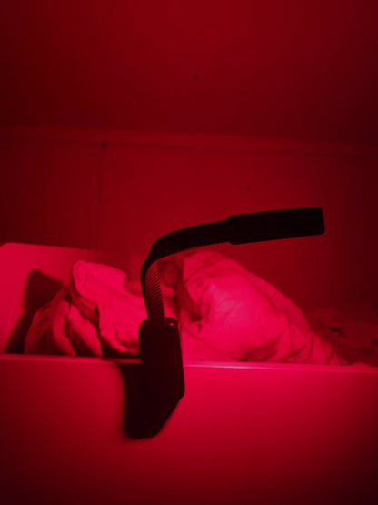 Red light reading light - Read and sleep right - Home Light Therapy